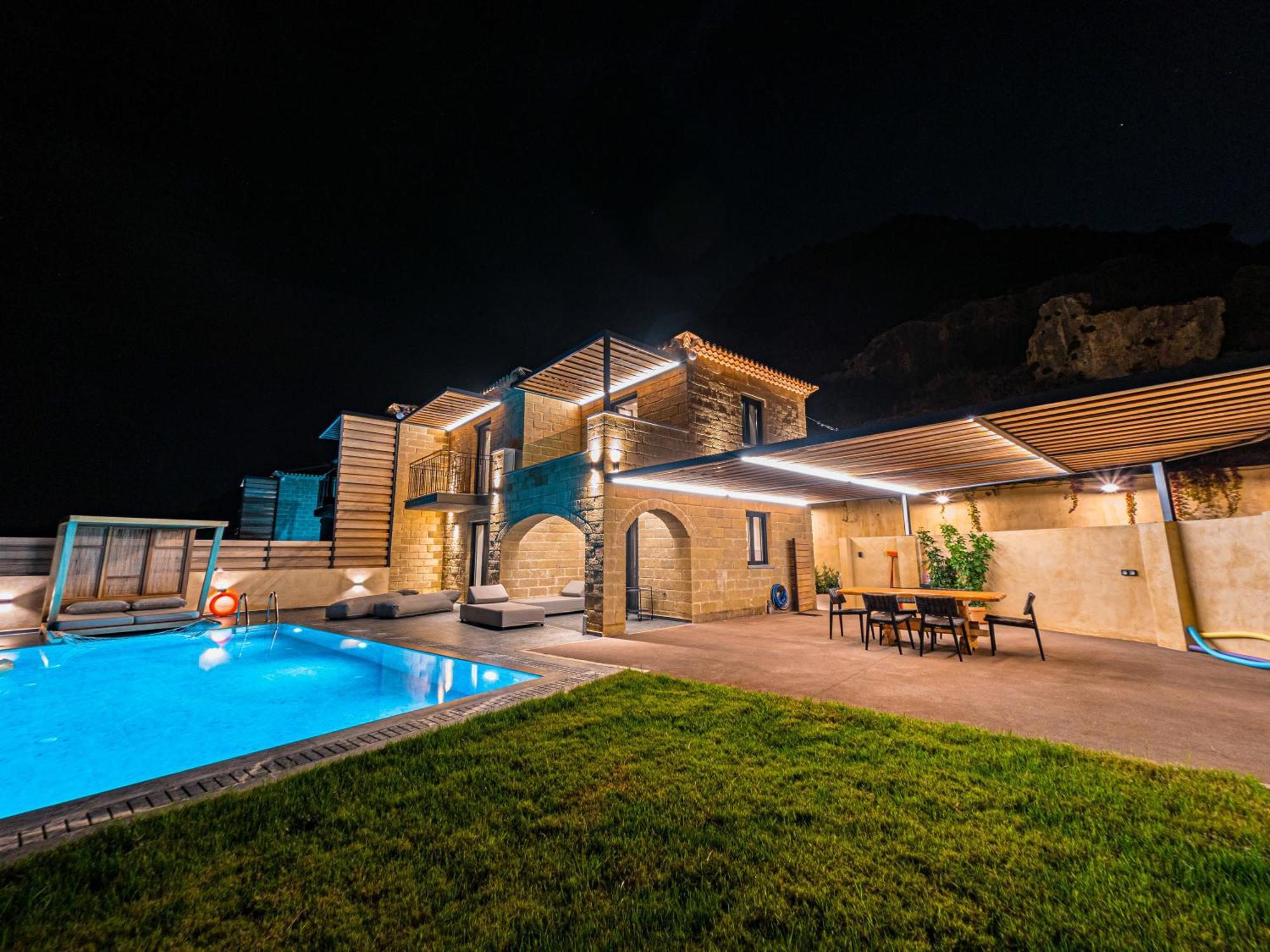 Villa Mani Theasis Stoúpa